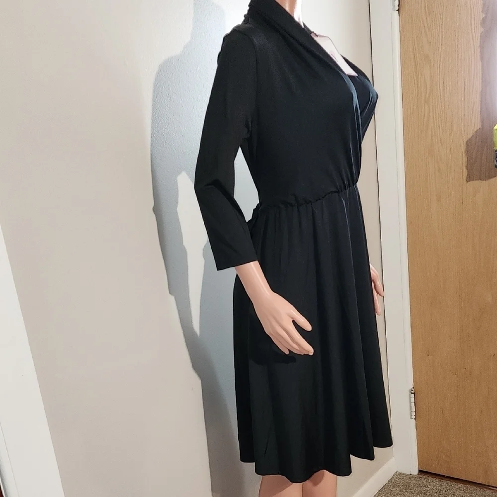 Chic Black Long Sleeve Dress - Picture 3 of 9